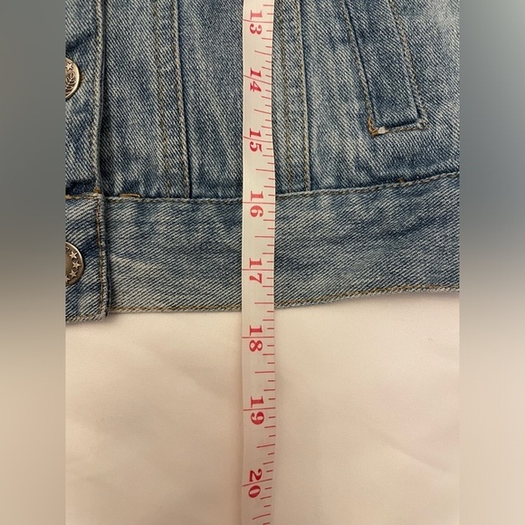 Red Tulips size large jean vest - Picture 11 of 13